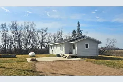 16404 440th Avenue, Morris, MN 56267 - Photo 6