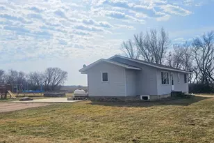 16404 440th Ave, Morris, MN 56267 - Photo 4