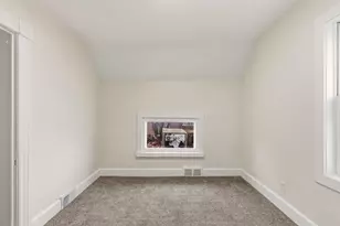 558 Osceola Ave S, Saint Paul, MN 55102 - Photo 16