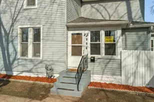 558 Osceola Ave S, Saint Paul, MN 55102 - Photo 2