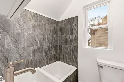 558 Osceola Avenue S, Saint Paul, MN 55102 - Photo 22