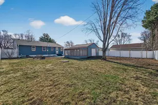 5657 Maryland Ave N, Crystal, MN 55428 - Photo 26