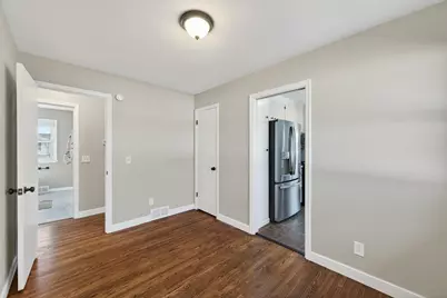 5657 Maryland Avenue N, Crystal, MN 55428 - Photo 16