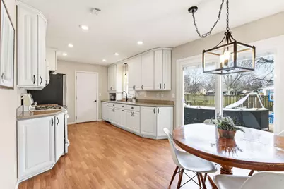 7301 Illies Avenue S, Cottage Grove, MN 55016 - Photo 6