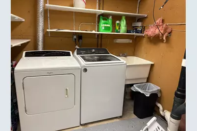 902 5th Avenue SE, Pipestone, MN 56164 - Photo 16