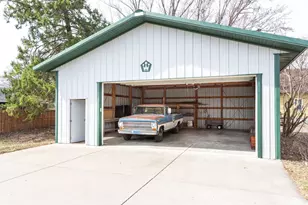 109 S Dallas St, River Falls, WI 54022 - Photo 24