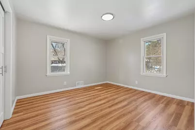 761 Bartelmy Lane N, Maplewood, MN 55119 - Photo 8