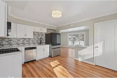 761 Bartelmy Lane N, Maplewood, MN 55119 - Photo 4