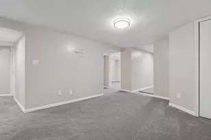 761 Bartelmy Ln N, Maplewood, MN 55119 - Photo 22