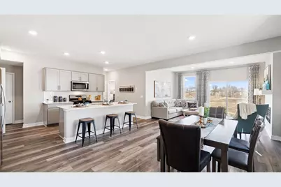 17062 Draper Way, Lakeville, MN 55044 - Photo 2