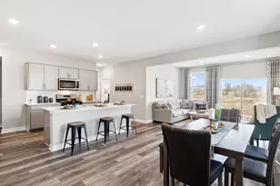 17062 Draper Wy, Lakeville, MN 55044 - Photo 2