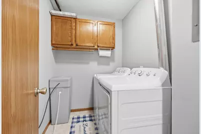 6242 Magda Drive #B, Maple Grove, MN 55369 - Photo 8