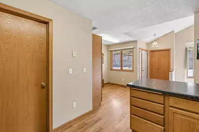 13180 Gemstone Court, Apple Valley, MN 55124 - Photo 16