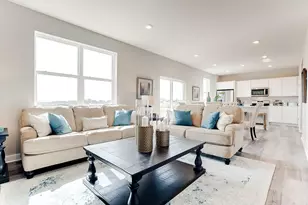 17057 Draper Wy, Lakeville, MN 55044 - Photo 4