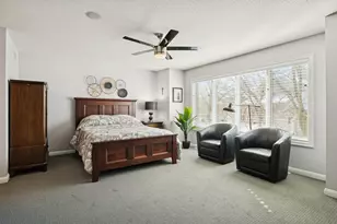 337 Willoughby Way W, Minnetonka, MN 55305 - Photo 10