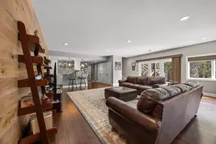 2020 Edgewood Ct, Chanhassen, MN 55317 - Photo 80