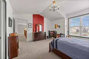 2020 Edgewood Ct, Chanhassen, MN 55317 - Photo 62