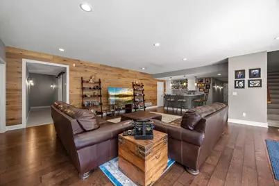2020 Edgewood Court, Chanhassen, MN 55317 - Photo 82