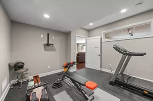 2020 Edgewood Ct, Chanhassen, MN 55317 - Photo 94