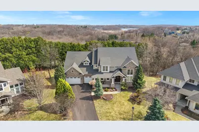 2020 Edgewood Court, Chanhassen, MN 55317 - Photo 2