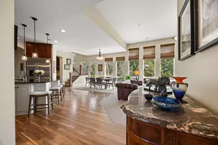 2020 Edgewood Ct, Chanhassen, MN 55317 - Photo 22