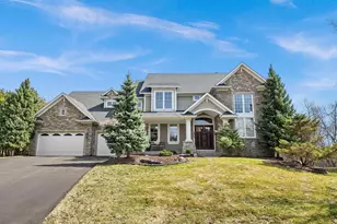 2020 Edgewood Ct, Chanhassen, MN 55317 - Photo 104