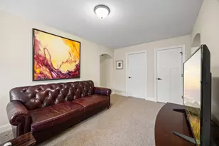 2020 Edgewood Ct, Chanhassen, MN 55317 - Photo 64