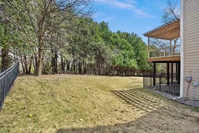 2020 Edgewood Court, Chanhassen, MN 55317 - Photo 100