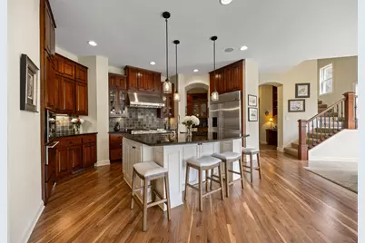 2020 Edgewood Court, Chanhassen, MN 55317 - Photo 30