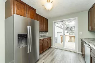 1016 6th Ave NW, Rochester, MN 55901 - Photo 8