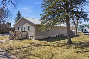 226 3rd Ave S, Brownton, MN 55312 - Photo 2