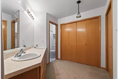 9076 212th Street W, Lakeville, MN 55044 - Photo 38