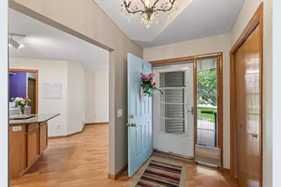 9076 212th Street W, Lakeville, MN 55044 - Photo 10