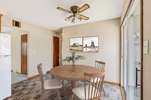 1455 Dixon Dr, Saint Paul Park, MN 55071 - Photo 12