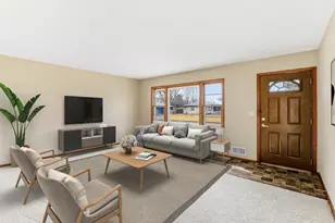 1455 Dixon Dr, Saint Paul Park, MN 55071 - Photo 4