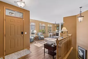 724 Gilfillan Ln, White Bear Township, MN 55127 - Photo 6