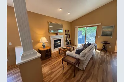 724 Gilfillan Lane, White Bear Township, MN 55127 - Photo 4