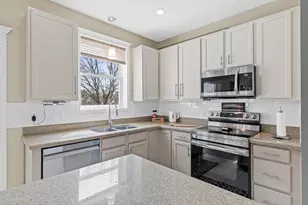 9260 Olive Ln N, Maple Grove, MN 55311 - Photo 10