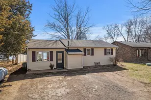 49097 Sportsmans Ln, Waterville, MN 56096 - Photo 10