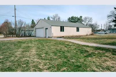 201 E Minnesota Street, Saint Joseph, MN 56374 - Photo 2