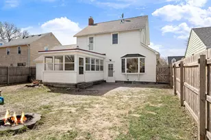 511 10th St SW, Austin, MN 55912 - Photo 6