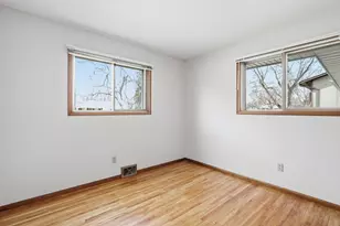 8409 32nd Pl N, Crystal, MN 55427 - Photo 20