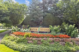 7021 Waterstone Ln, Woodbury, MN 55125 - Photo 4