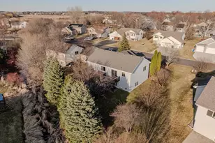 1011 Brook Ct, Sauk Rapids, MN 56379 - Photo 6