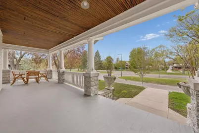 1732 Summit Avenue, Saint Paul, MN 55105 - Photo 2