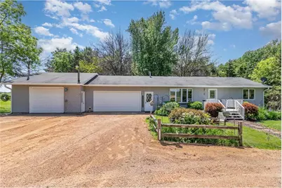 11841 W 250th Street, Belle Plaine, MN 56011 - Photo 1