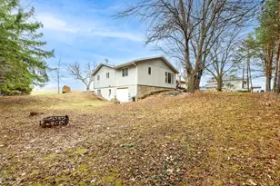 11841 W 250Th St, Belle Plaine, MN 56011 - Photo 10