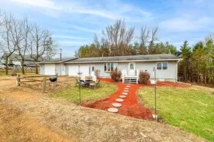 11841 W 250Th St, Belle Plaine, MN 56011 - Photo 6