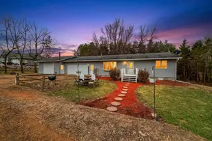 11841 W 250Th St, Belle Plaine, MN 56011 - Photo 1