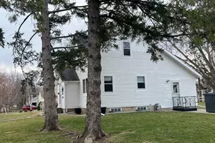 603 E Academy St, Owatonna, MN 55060 - Photo 2